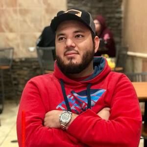 Meet your Posher, Carlos